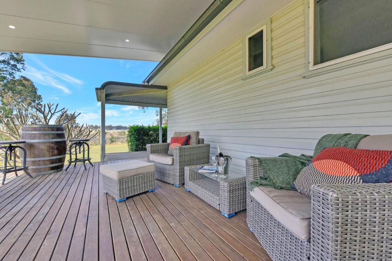 Glandore Vineyard Homestead. Home To A Onsite Cellar Door ポーコルビン エクステリア 写真
