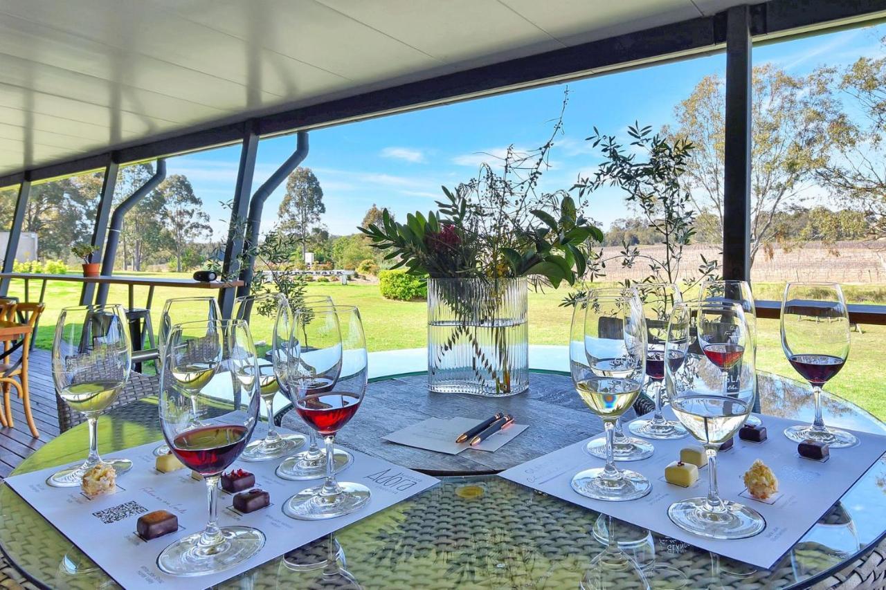 Glandore Vineyard Homestead. Home To A Onsite Cellar Door ポーコルビン エクステリア 写真